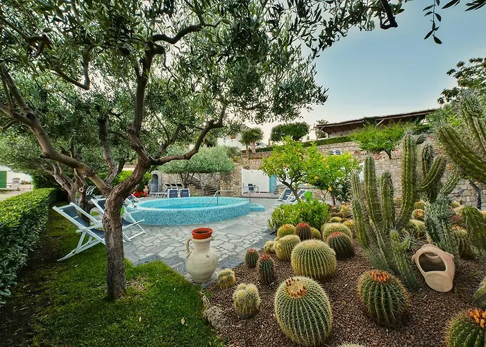 Miralisa Hotel 3*